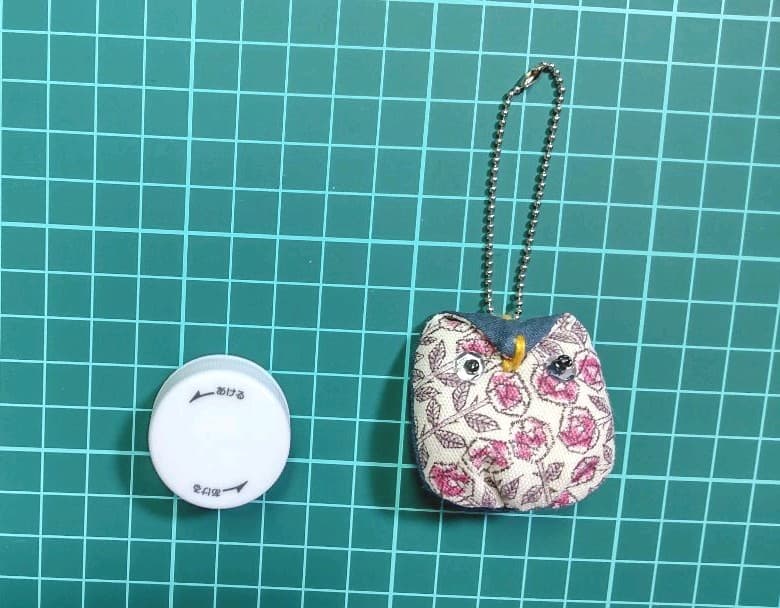 ミナペルホネン　ふくろうチャーム