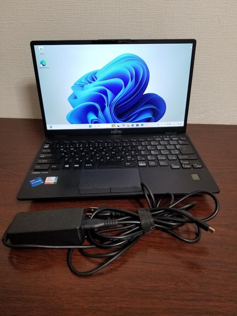 008 LIFEBOOK U9311/F i5◆8GB◆SSD256GB◆13