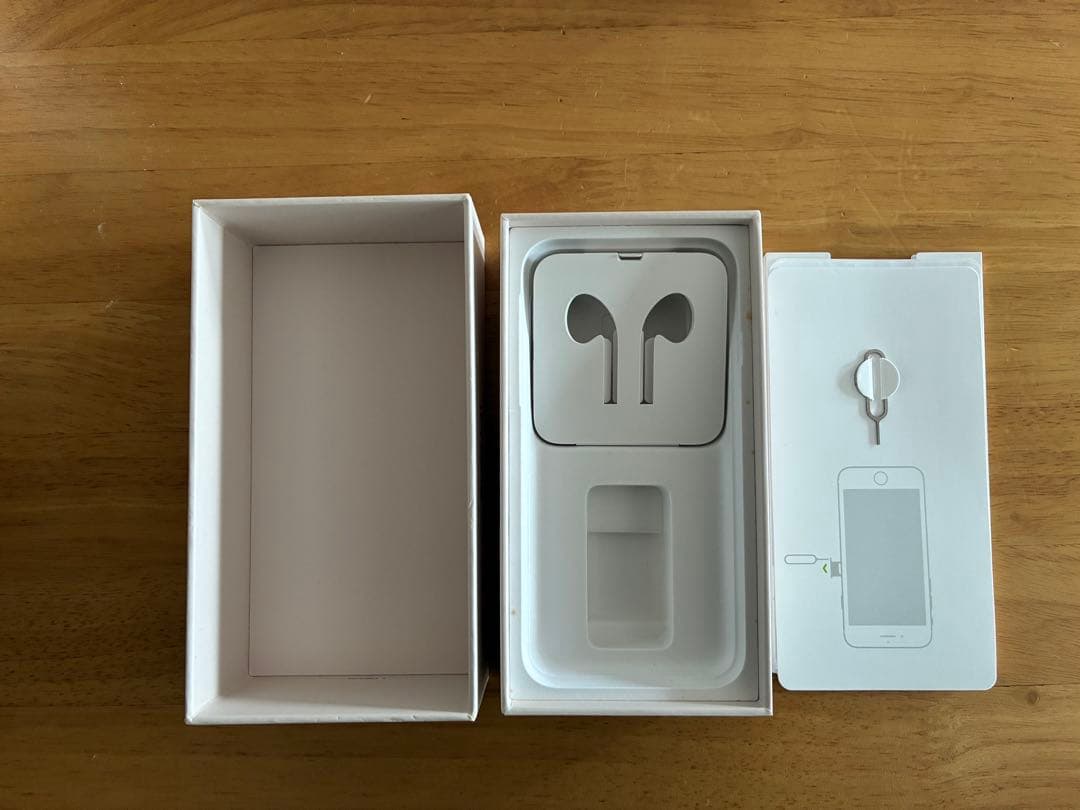 Apple iPhone 8 ゴールド 本体