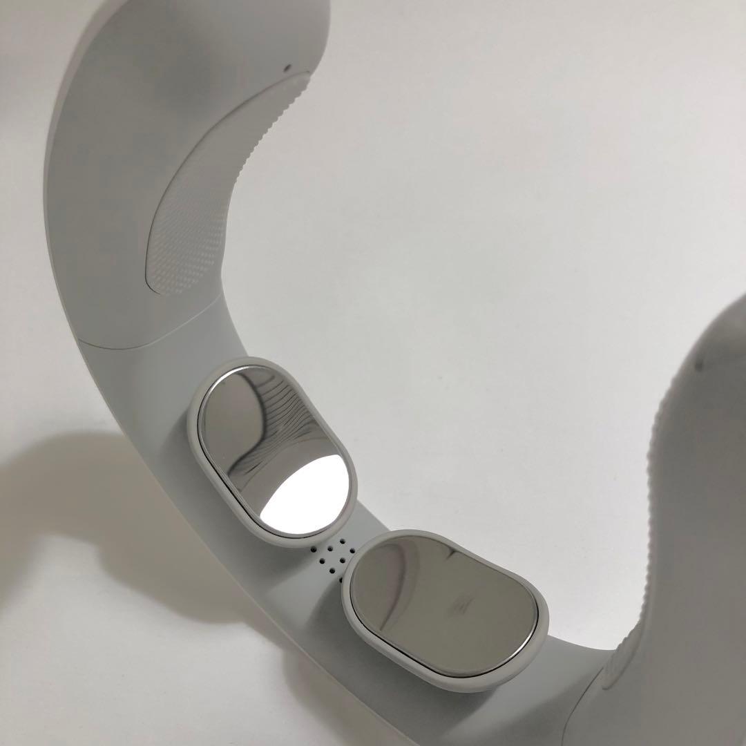 EMSマッサージ／NIPLUX Neck Relax／NP-NR200W
