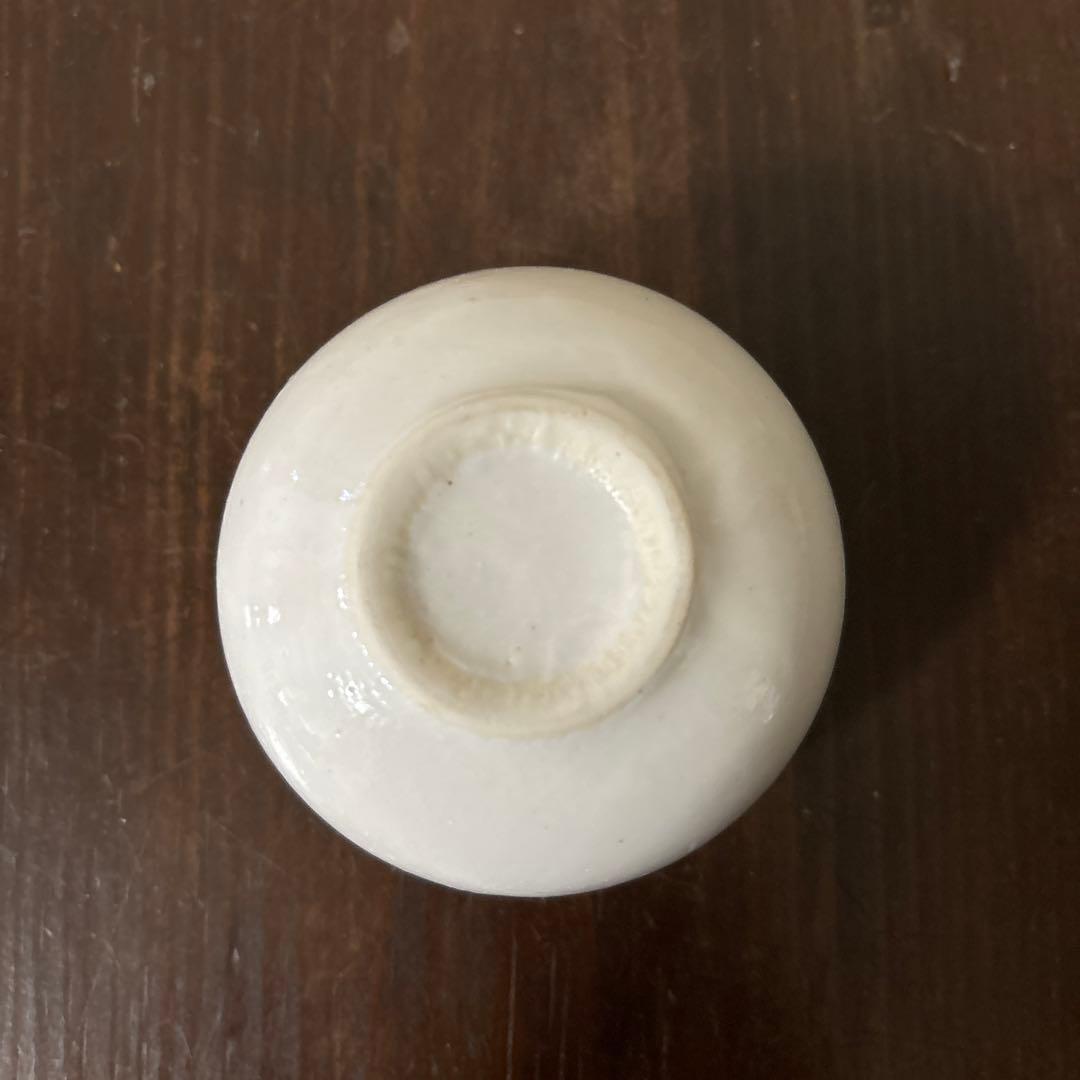 李朝　日帝時代　白磁ぐい呑み　筒盃　骨董　アンティーク　秦秀雄　白洲正子