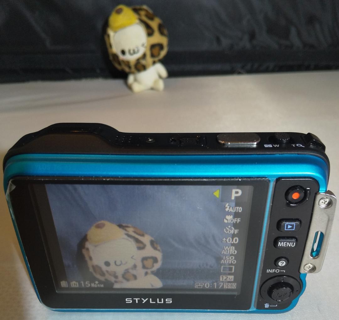 ほぼ新品 OLYMPUS STYLUS TG-625 防水 耐衝撃 動作確認済み