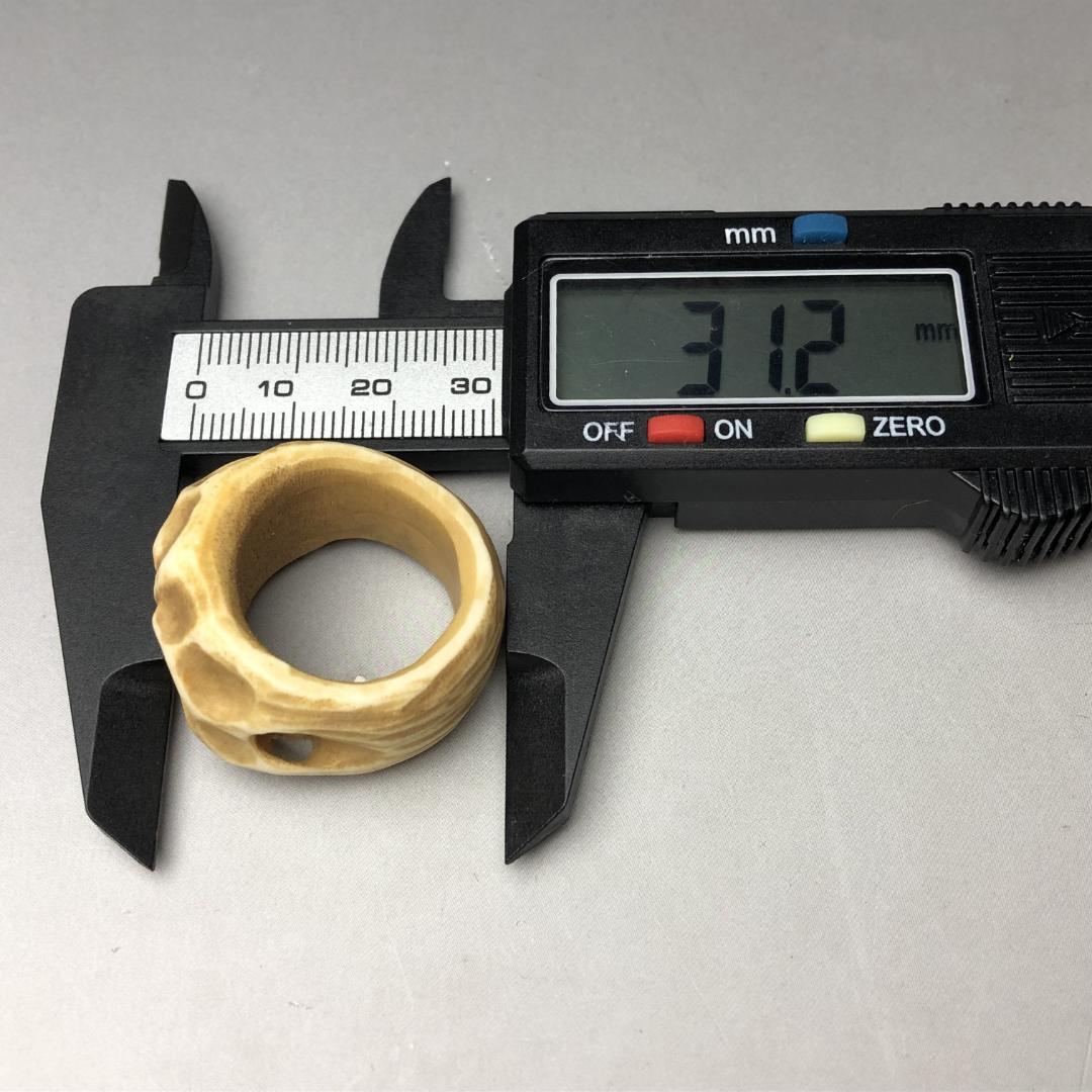 呪物・リング　頭蓋骨モチーフ　指輪　カパラ根付　クマントーン　プラクルアン