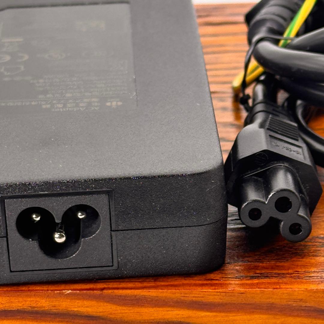 Anker アンカー Nebula Cosmos プロジェクター