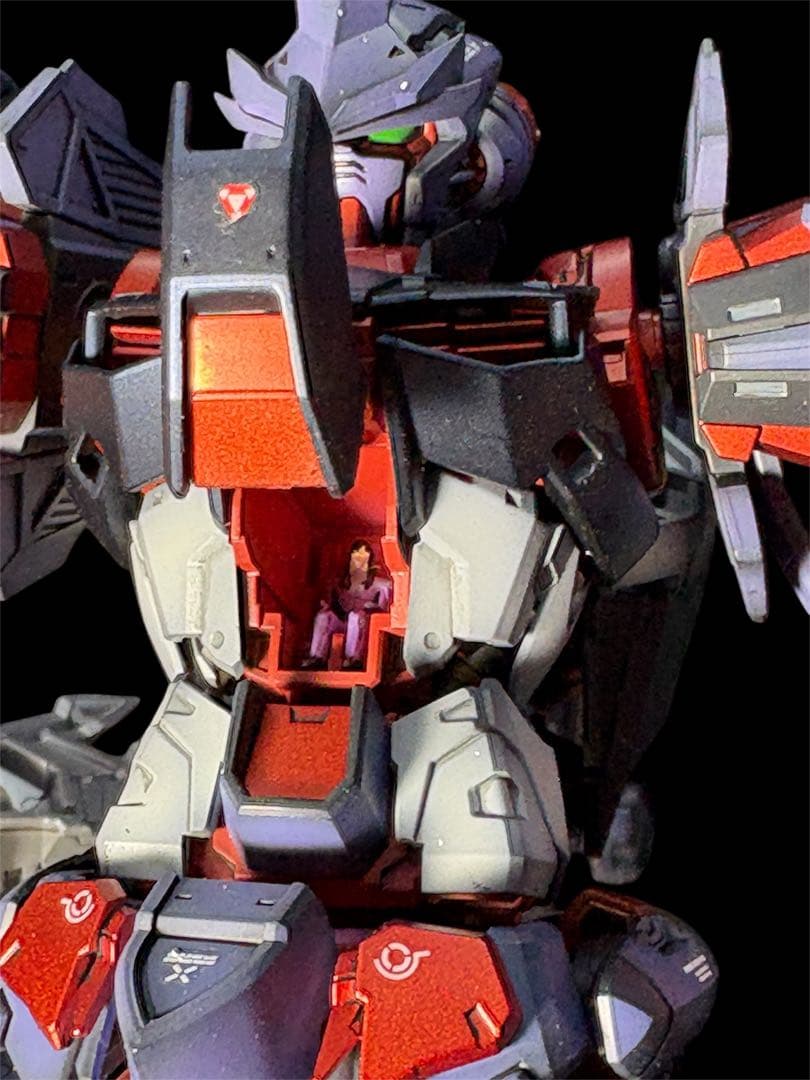 MG1/100ガンダムアストレイミラージュフレーム セカンドイシュー全塗装完成品