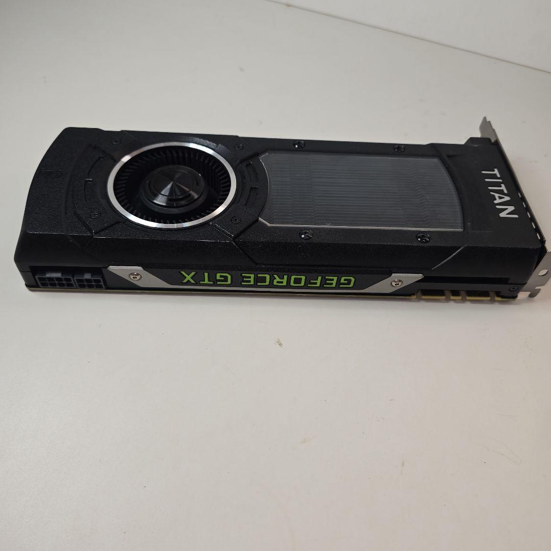 グラフィックボード・グラボ・ビデオカード GeForce GTX Titan x12GB 384BIT DDR5
