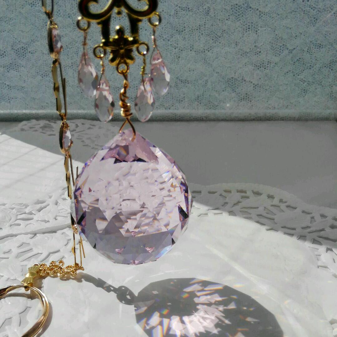 サンキャッチャー♡ハンドメイド「ピンクのステンドグラス♥４０mm♡」