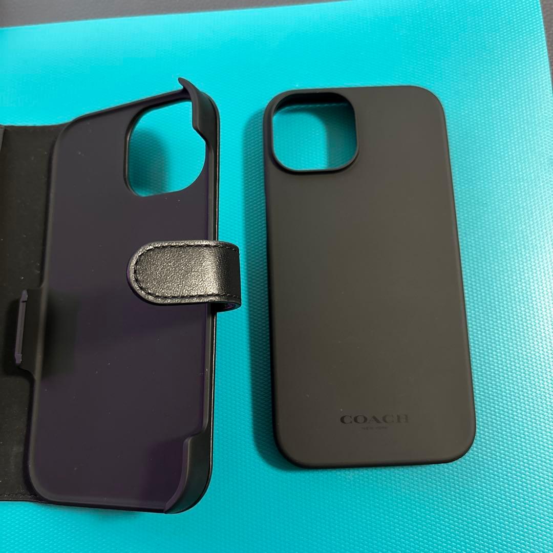 新品未使用COACH シグネチャーiPhone 14 Pro手帳型ケースブラック