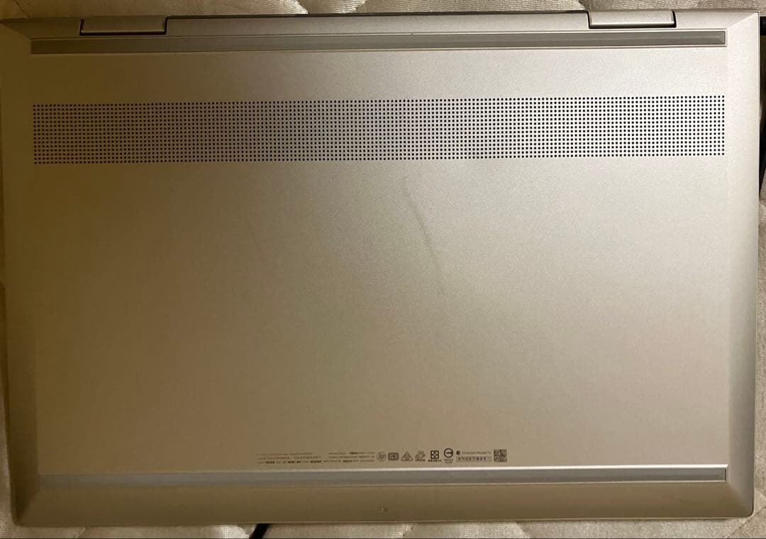 HP ENVY x360 15インチ i5 8GB office付