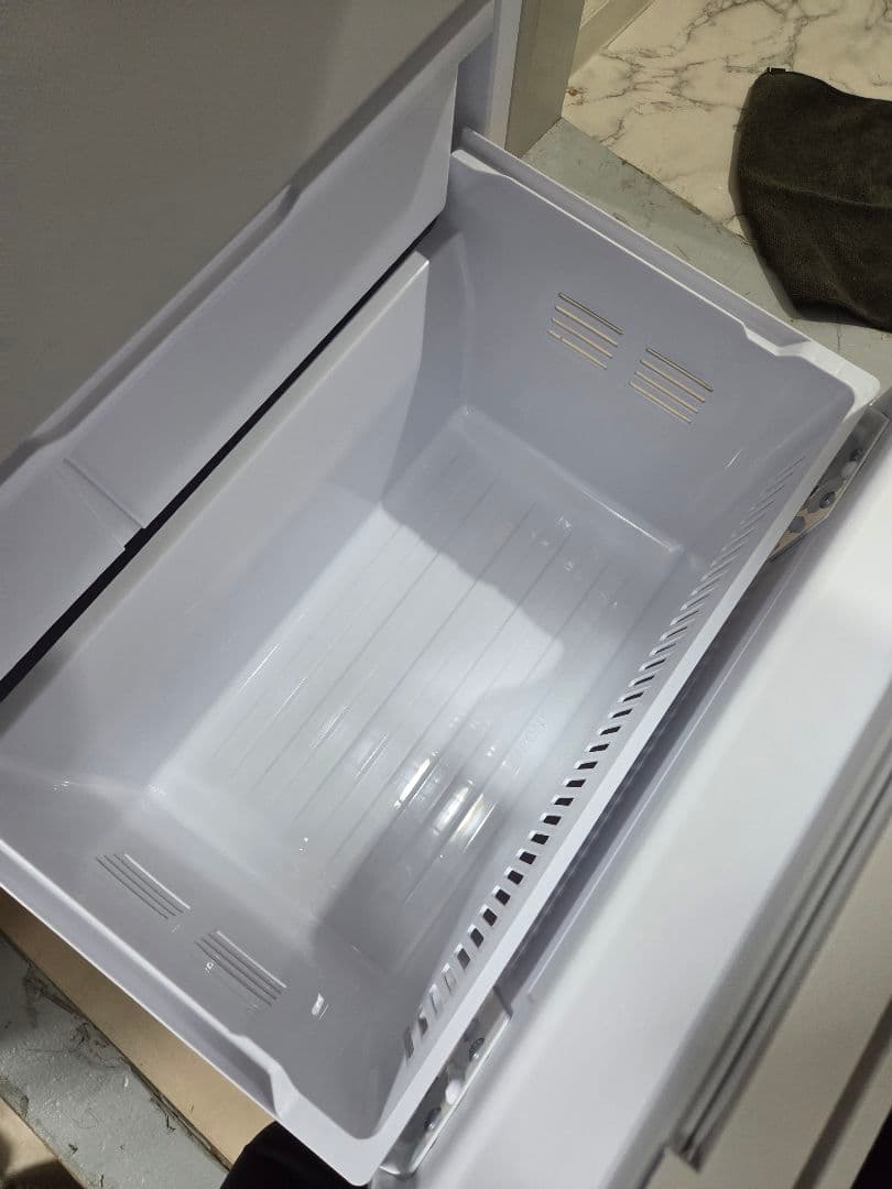 PanasonicパナソニックNR-C33JS2冷蔵庫326l　2025年