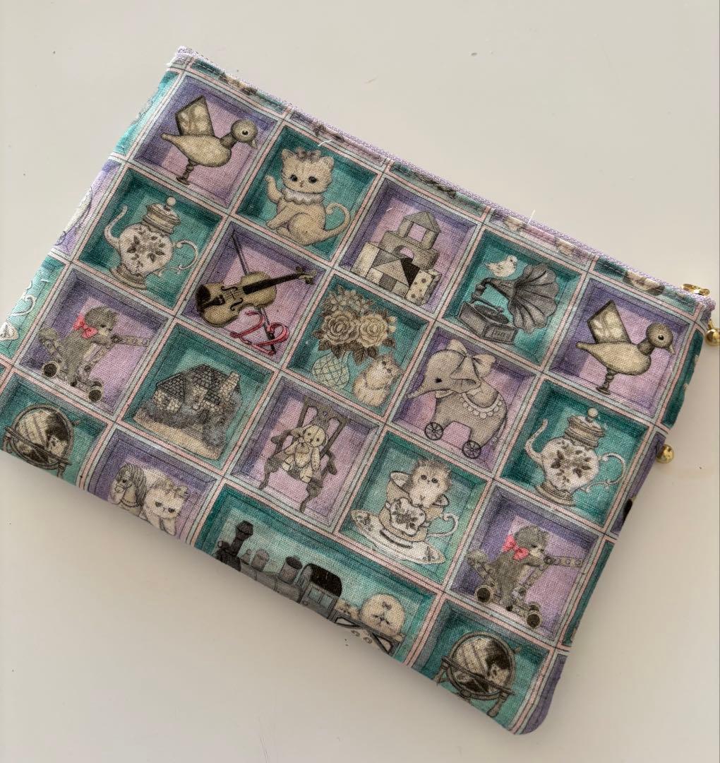 ハンドメイド ダブルファスナーポーチ ユキエモン