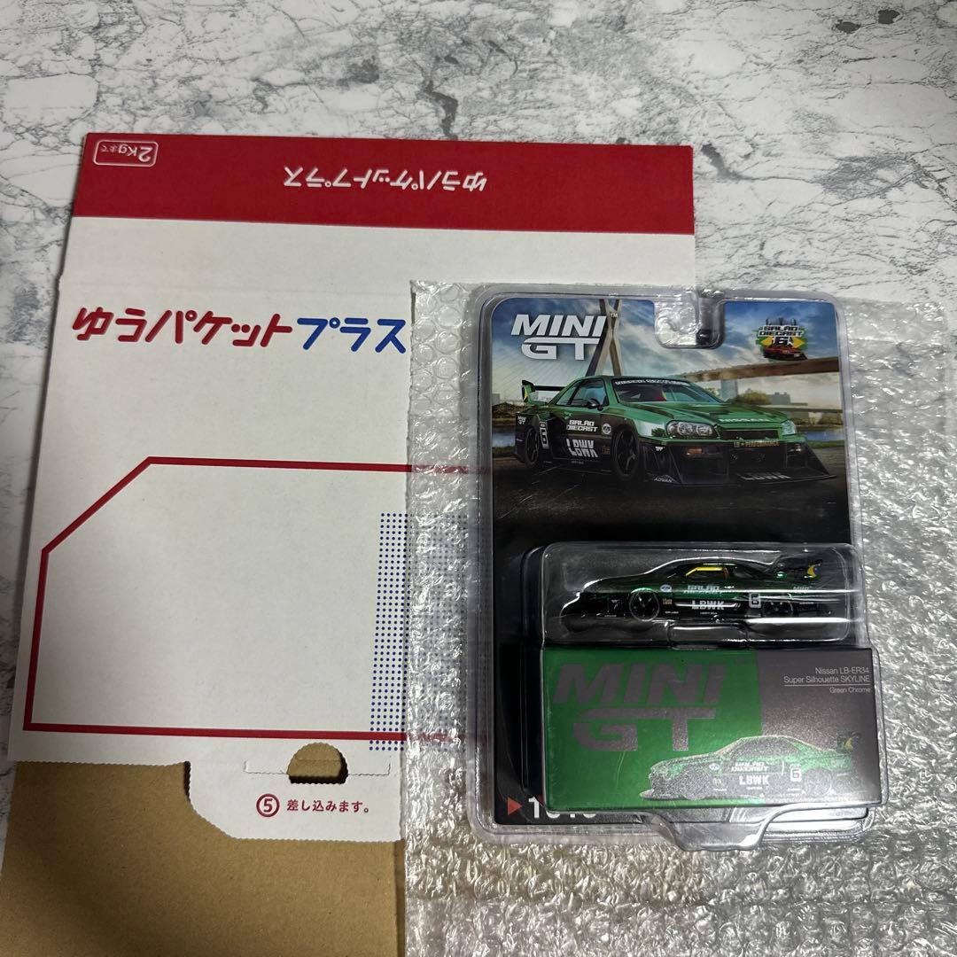 ミニGT 日産LB-ER34