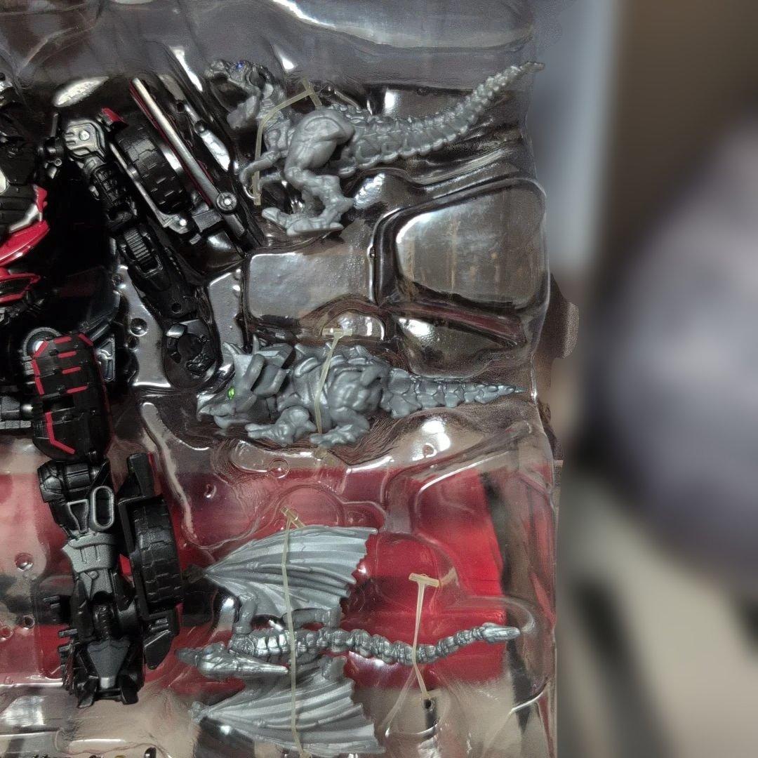 トイザらス限定 トランスフォーマー DRIFT MINI DINOBOTS