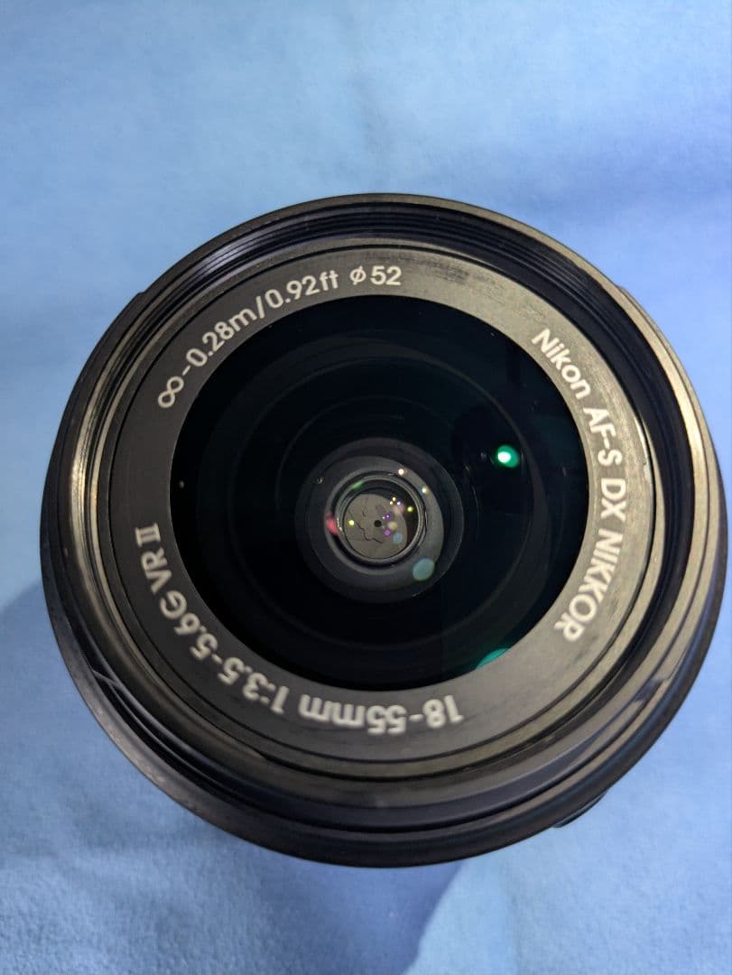 Nikon　D3300 ＋レンズ　S数607回 　ほぼ新品！