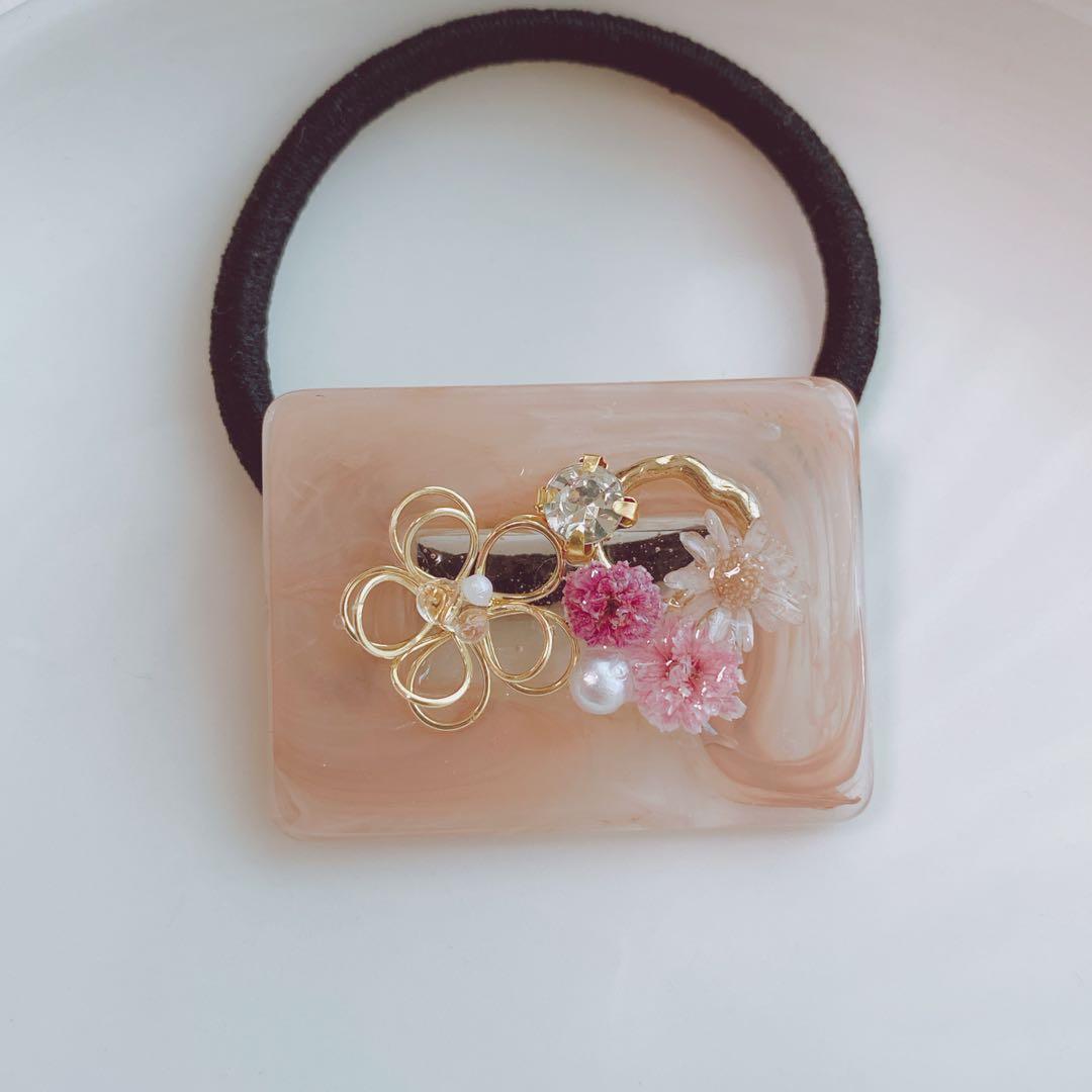 レジンヘアゴム　スクエア　くすみピンク　大ぶり　春　4
