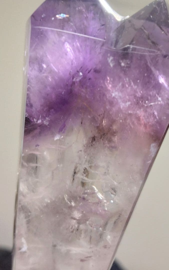 アメジスト双晶ポイント135mmスタンド付き