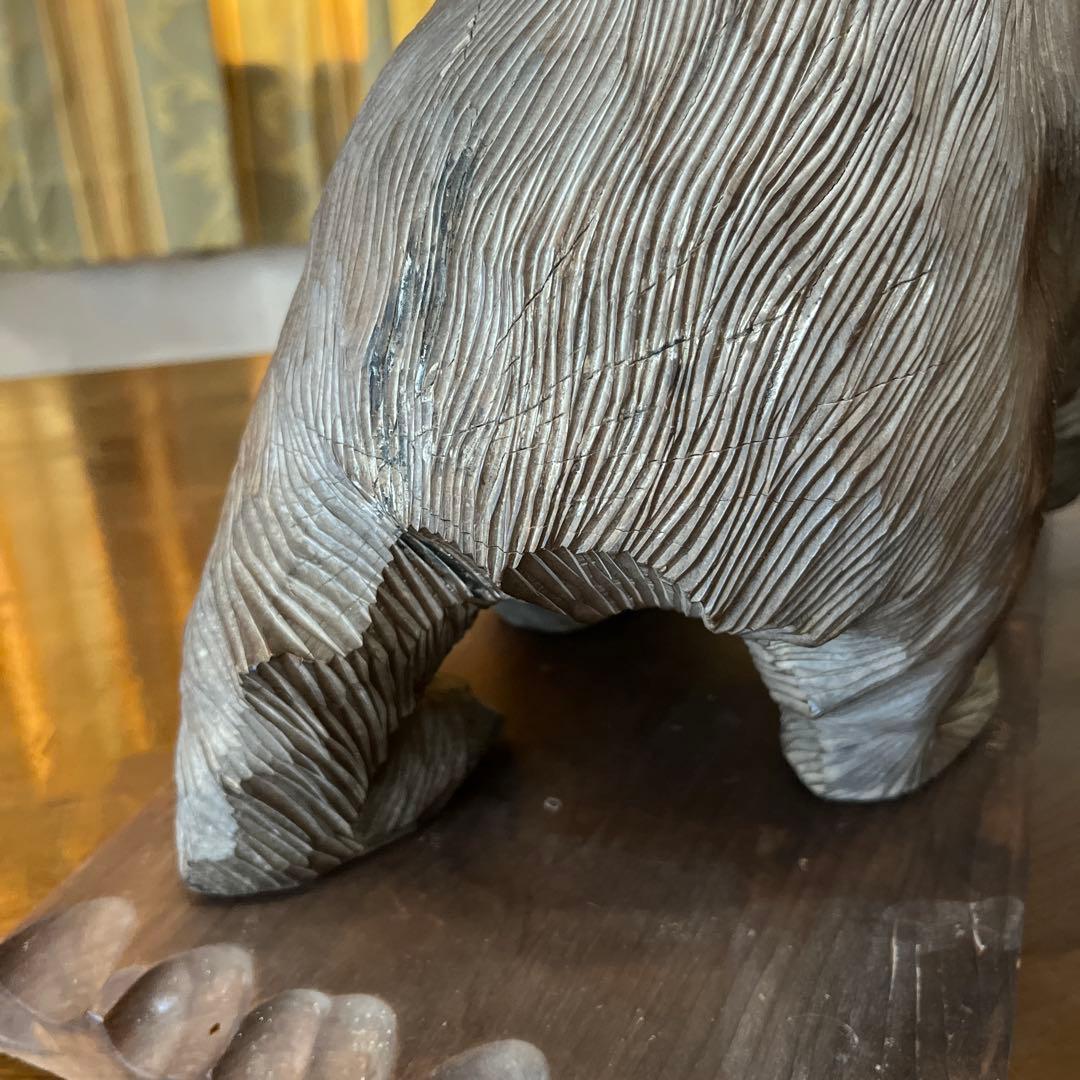昭和レトロ 骨董 一刀彫 熊 木製クマと魚のアイヌ彫刻 約40cm