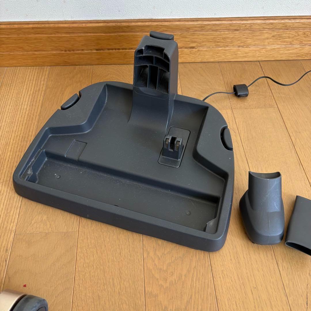 Panasonic スティック型コードレス掃除機 MC-BU110J-T