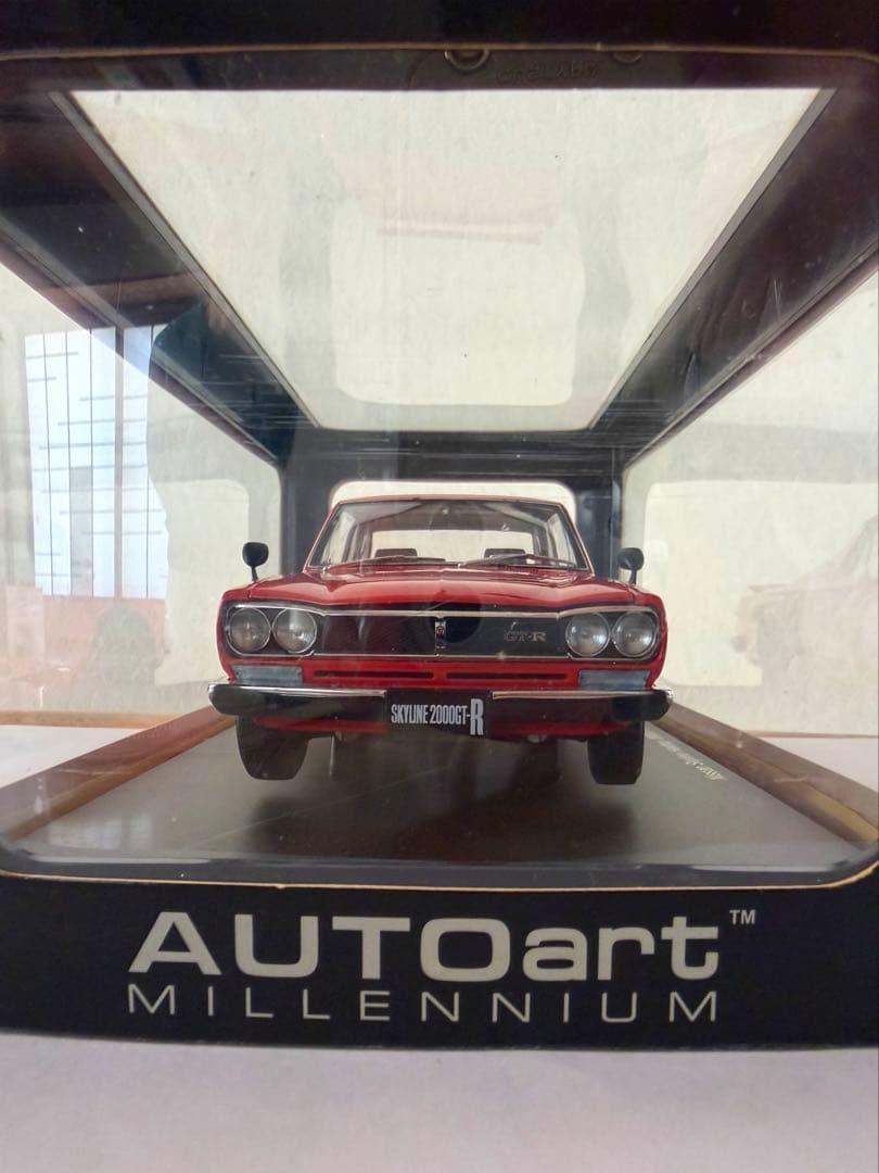 ミニカー 18/1 Nissan Skyline 2000GT-R (KPGC10)