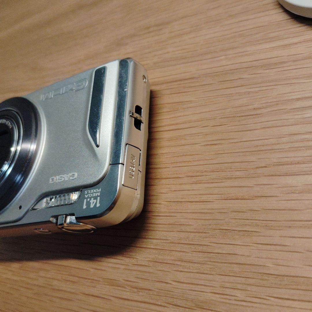 ☆デジカメ☆美品☆CASIO EXLIM EX-H15 #0310