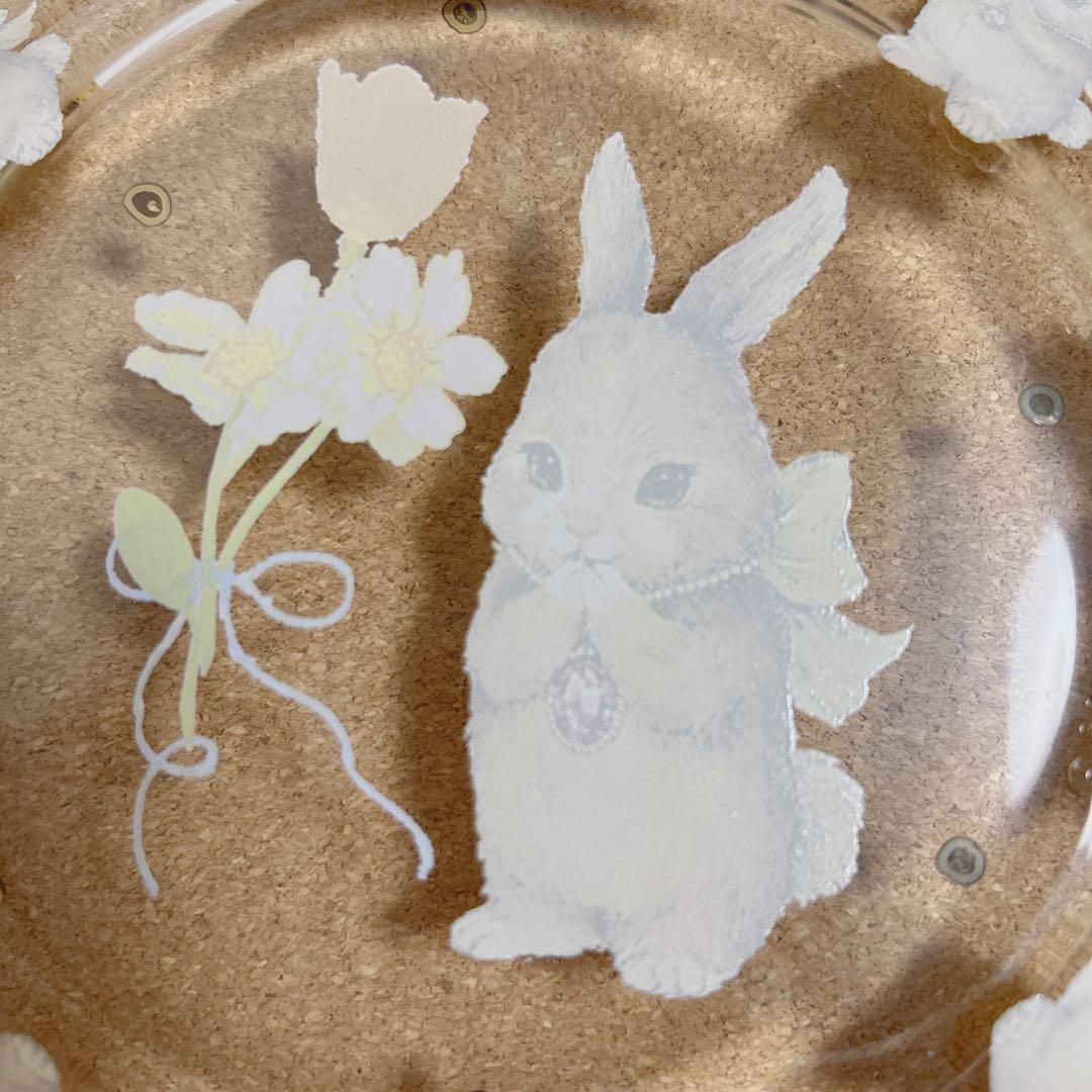 yukiemon ユキエモン　コラージュアートプレート　おいのりうさちゃん