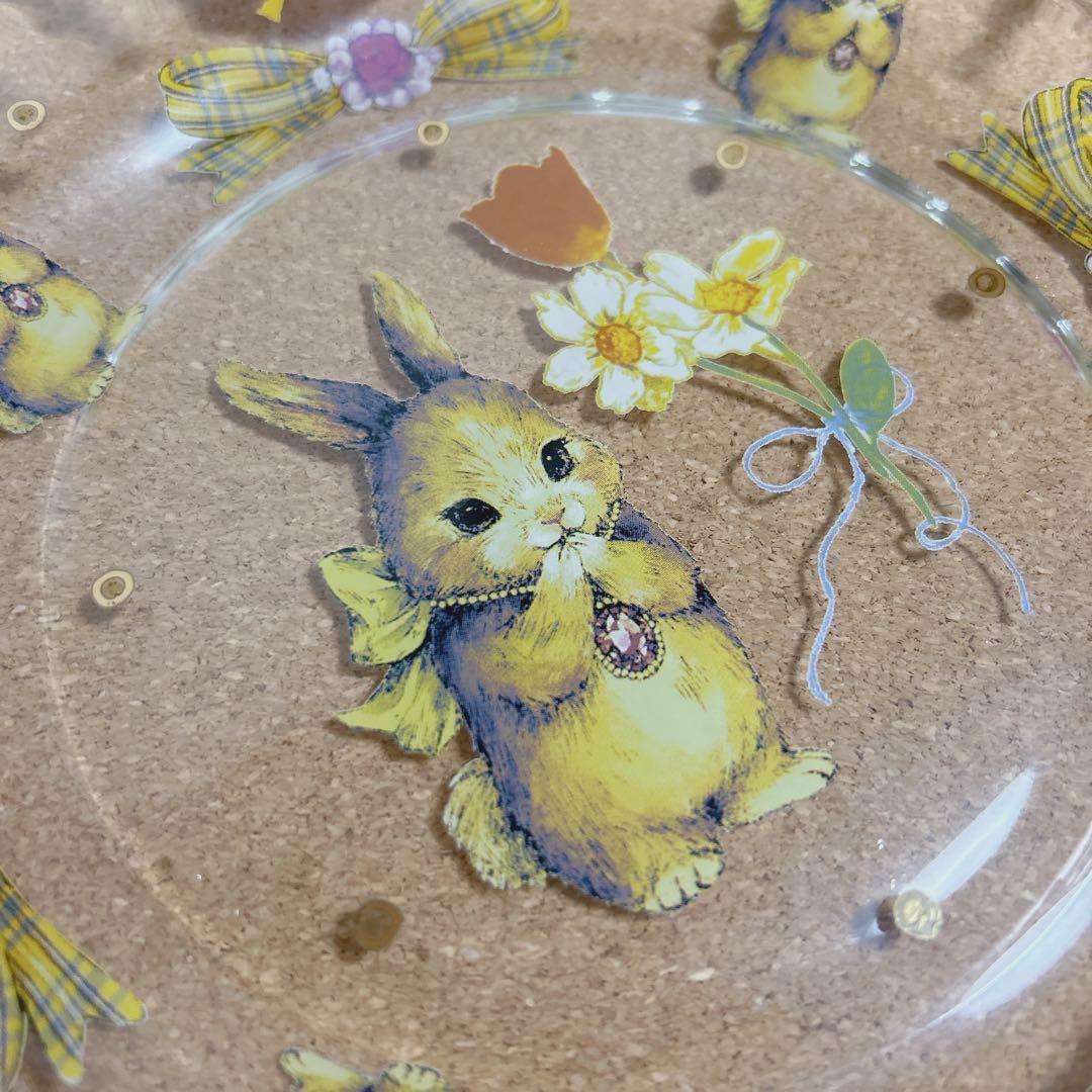 yukiemon ユキエモン　コラージュアートプレート　おいのりうさちゃん