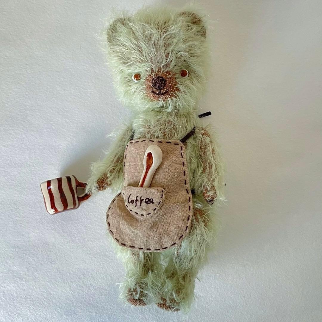 コーヒーショップの店長くま テディベア ぬいぐるみ 海外作家様 ハンドメイド