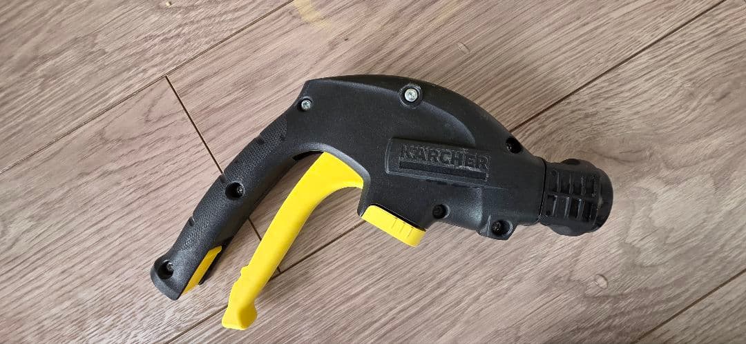 ま*ゆ様 ◎【美品】ケルヒャー 高圧洗浄機 KMINI