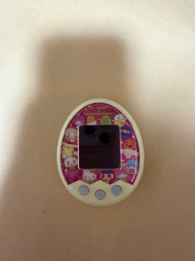 たまごっちみくす　Tamagotchi m!x Sanrio サンリオ　黄色