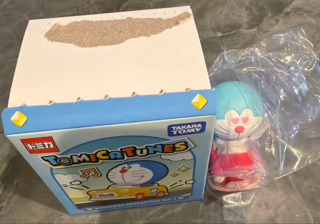 トミカチューンズ　ドラえもん　シークレット