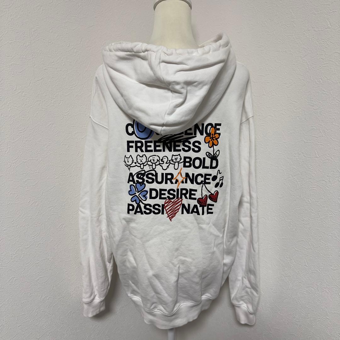 LESSERAFIM FEARNADA フーディー パーカー ホワイト Lサイズ