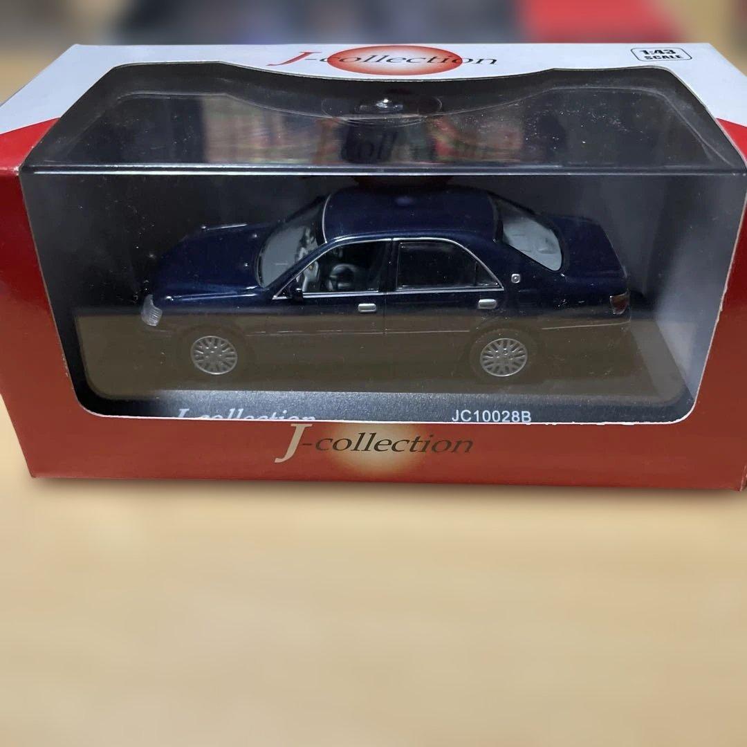 17クラウン　ミニカー