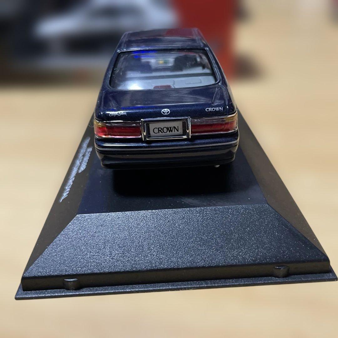 17クラウン　ミニカー
