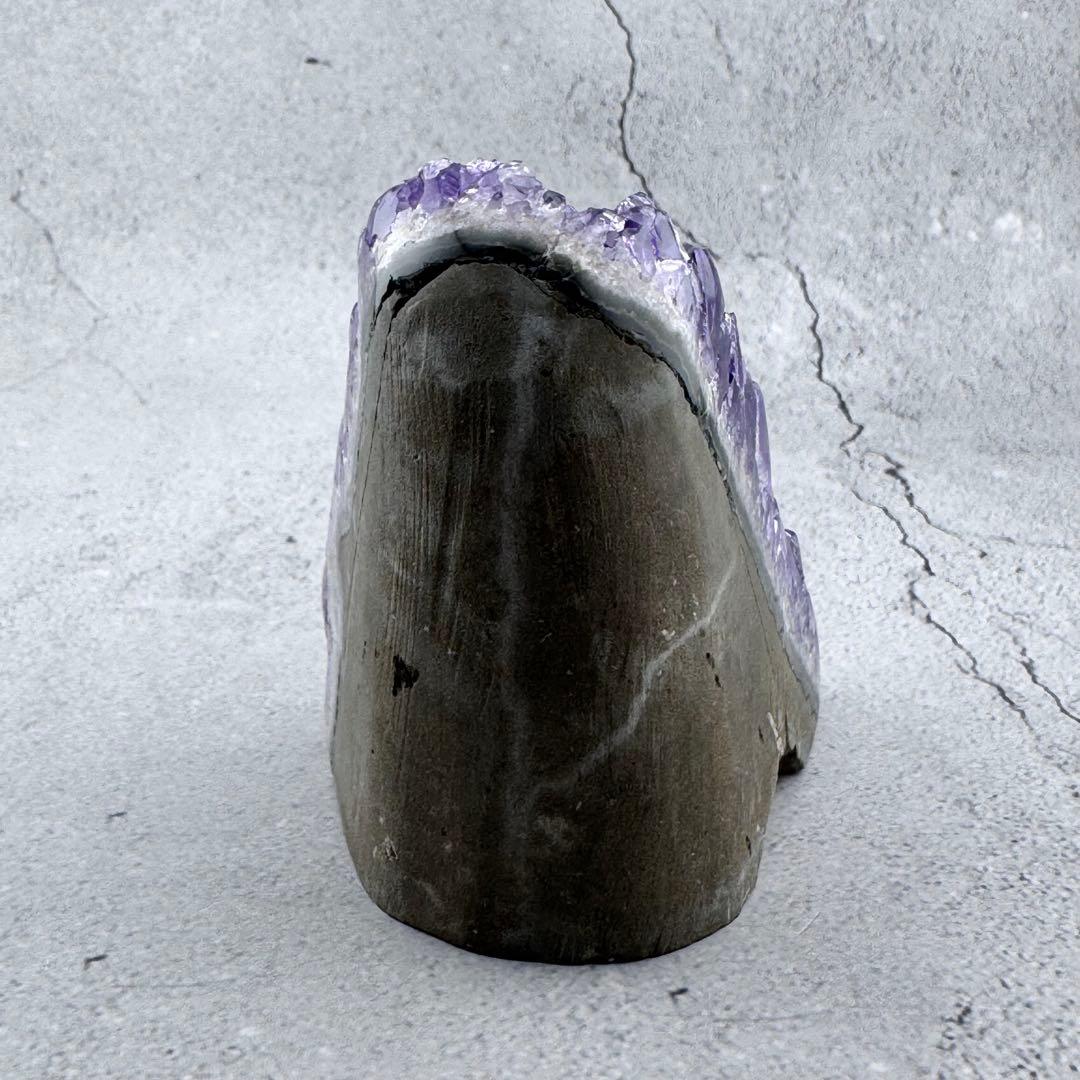 G-187高品質アメジスト クラスター ドーム　ウルグアイ産 高濃度 天然石