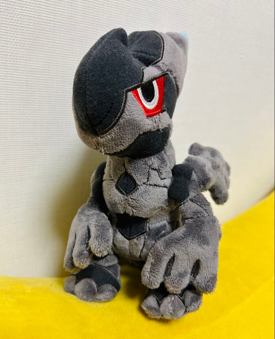 ポケセン限定ポケモンドール(ぬいぐるみ)★ゼクロム(紙タグ付)