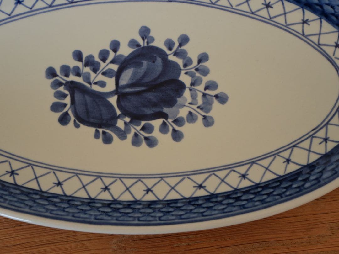 ロイヤル コペンハーゲン トランクェバー オーバルディッシュ 1094