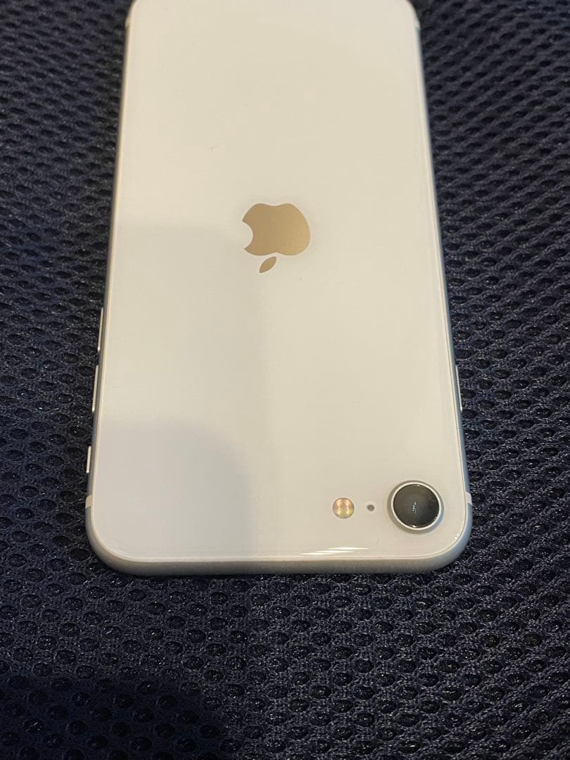 iPhone SE第2世代128GB バッテリー76% SIMフリー