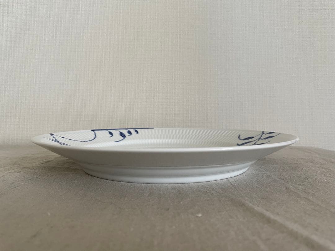 ② 【新品】ロイヤルコペンハーゲン ブルーフルーテッド メガ プレート27cm