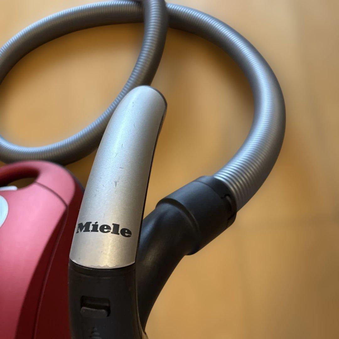 Miele S4580 付属品多数❗️ ペット掃除機　猫、犬