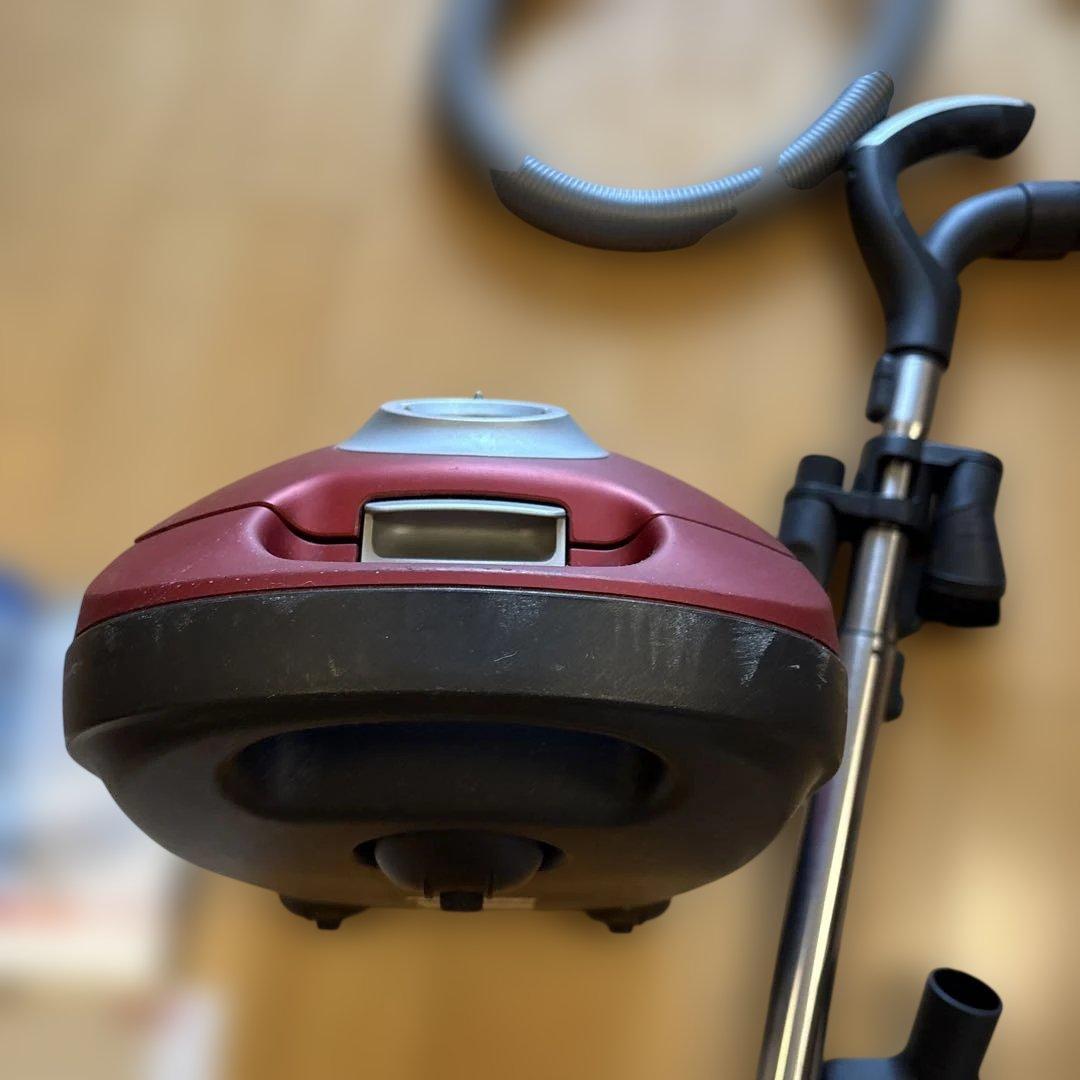 Miele S4580 付属品多数❗️ ペット掃除機　猫、犬