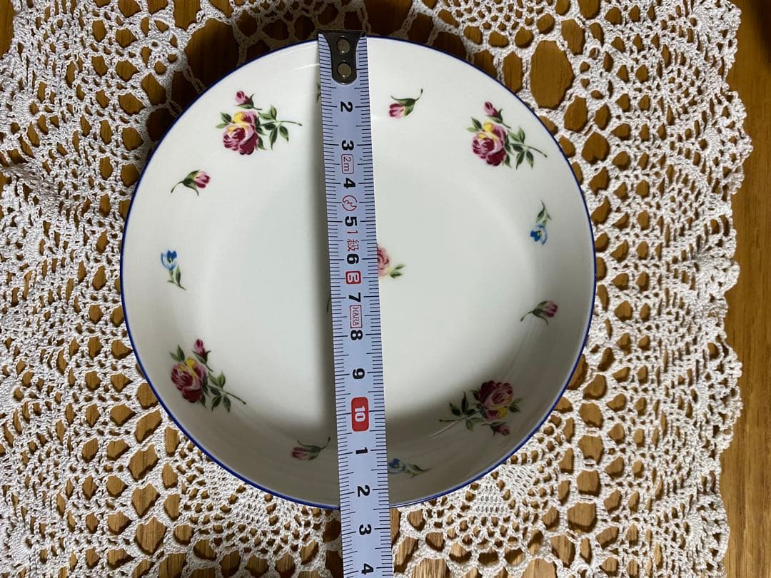 ロウレイズ　テーブルウェア