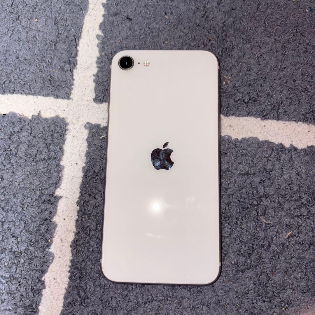 スマートフォン本体 iPhoneSE3 128GB