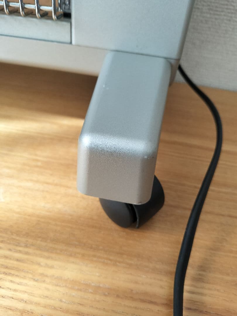 遠赤外線暖房器E800LSサンルミエキュート