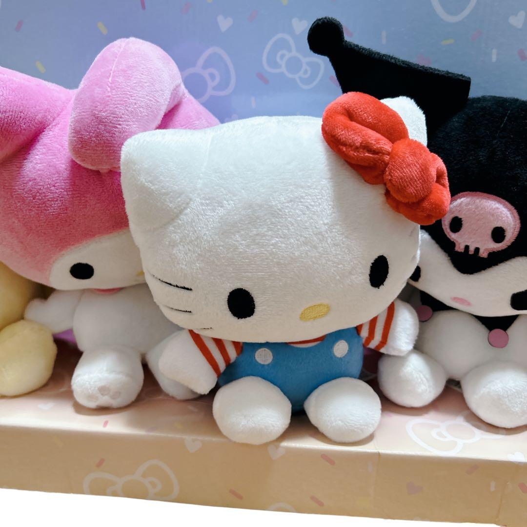 HELLO KITTY AND FRIENDS キティー ぬいぐるみ 8インチ