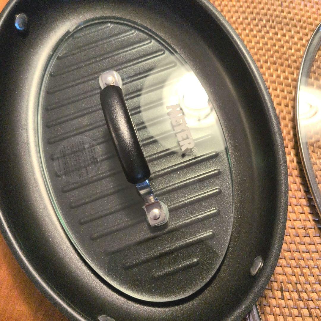 美品　 MEYER オールインワン オーバルパン グリルプレス＆中網付き！