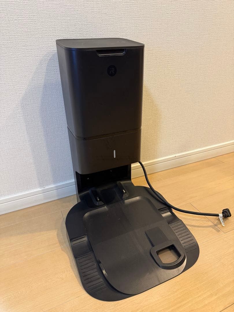 Roomba i7 自動掃除機 本体＆クリーンベース＆バーチャルウォール他