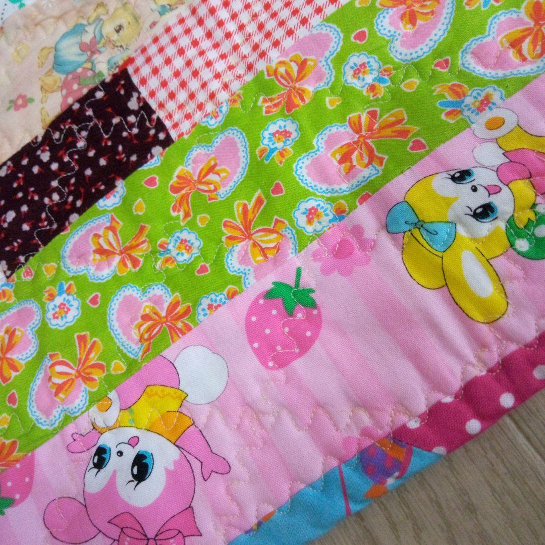 昭和レトロ　パッチワークキルトラグ