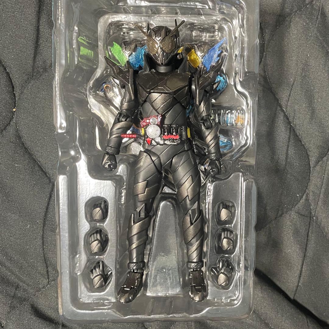 仮面ライダーメタルビルド　S.H.Figuarts フィギュアーツ