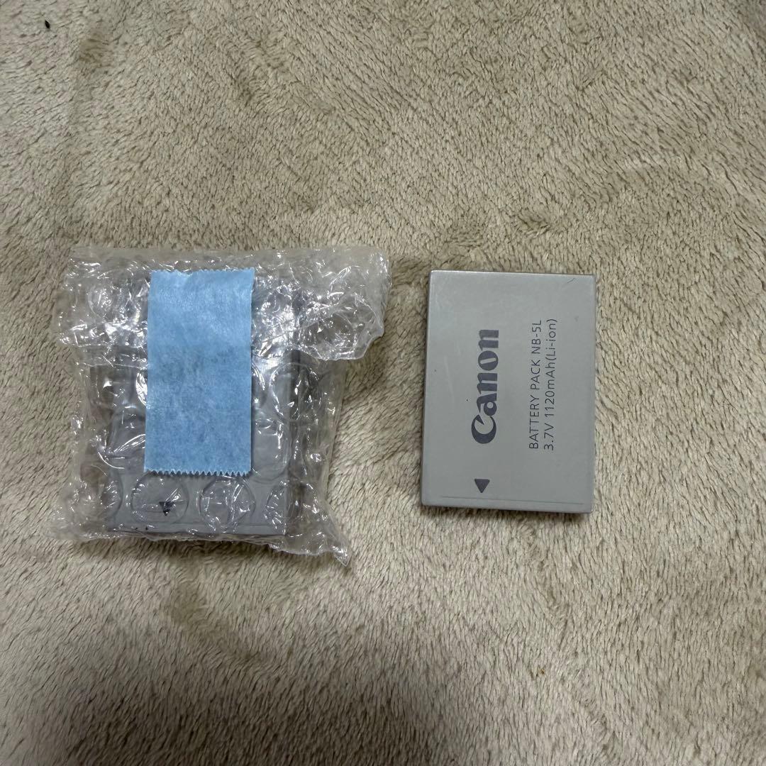 Canon IXY 910 IS バッテリー3つ付き