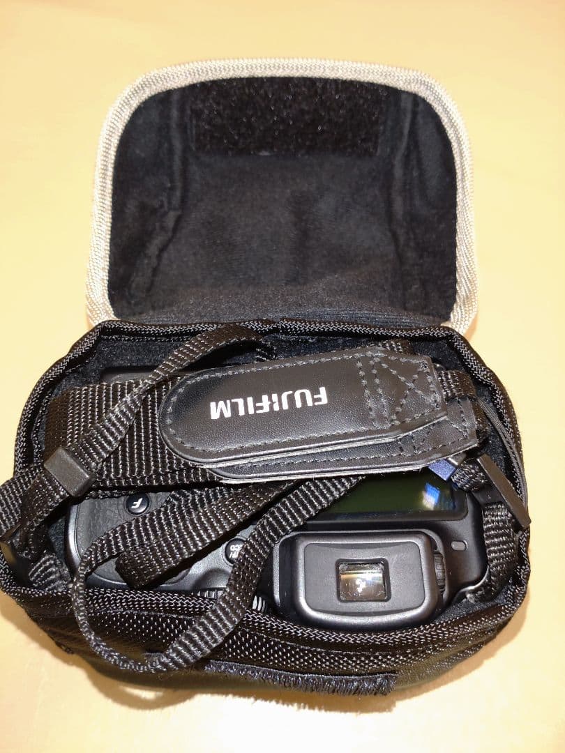 フジフィルム Finepix S8100fd コンパクトデジタルカメラ